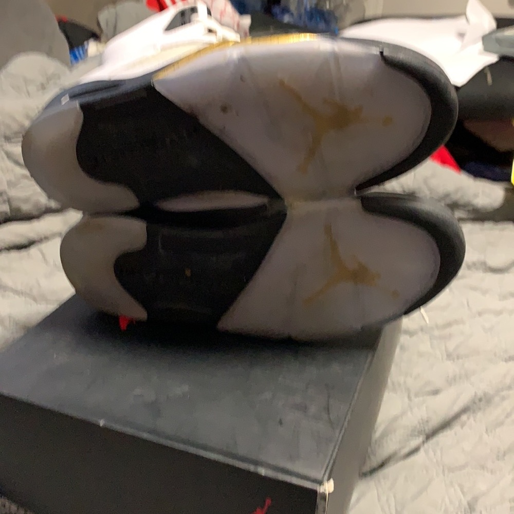 Shoes - Picture 5 of 7